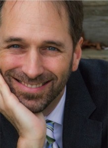 Consultant Mike De Luca