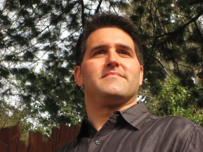Consultant Travis Green
