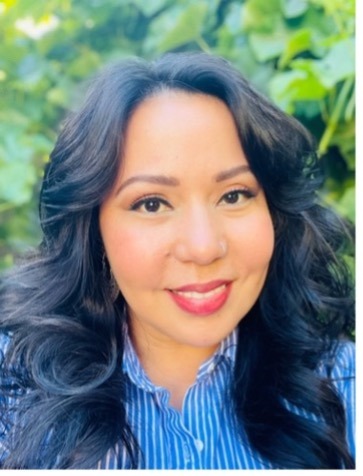 Consultant Claudia Rodríguez